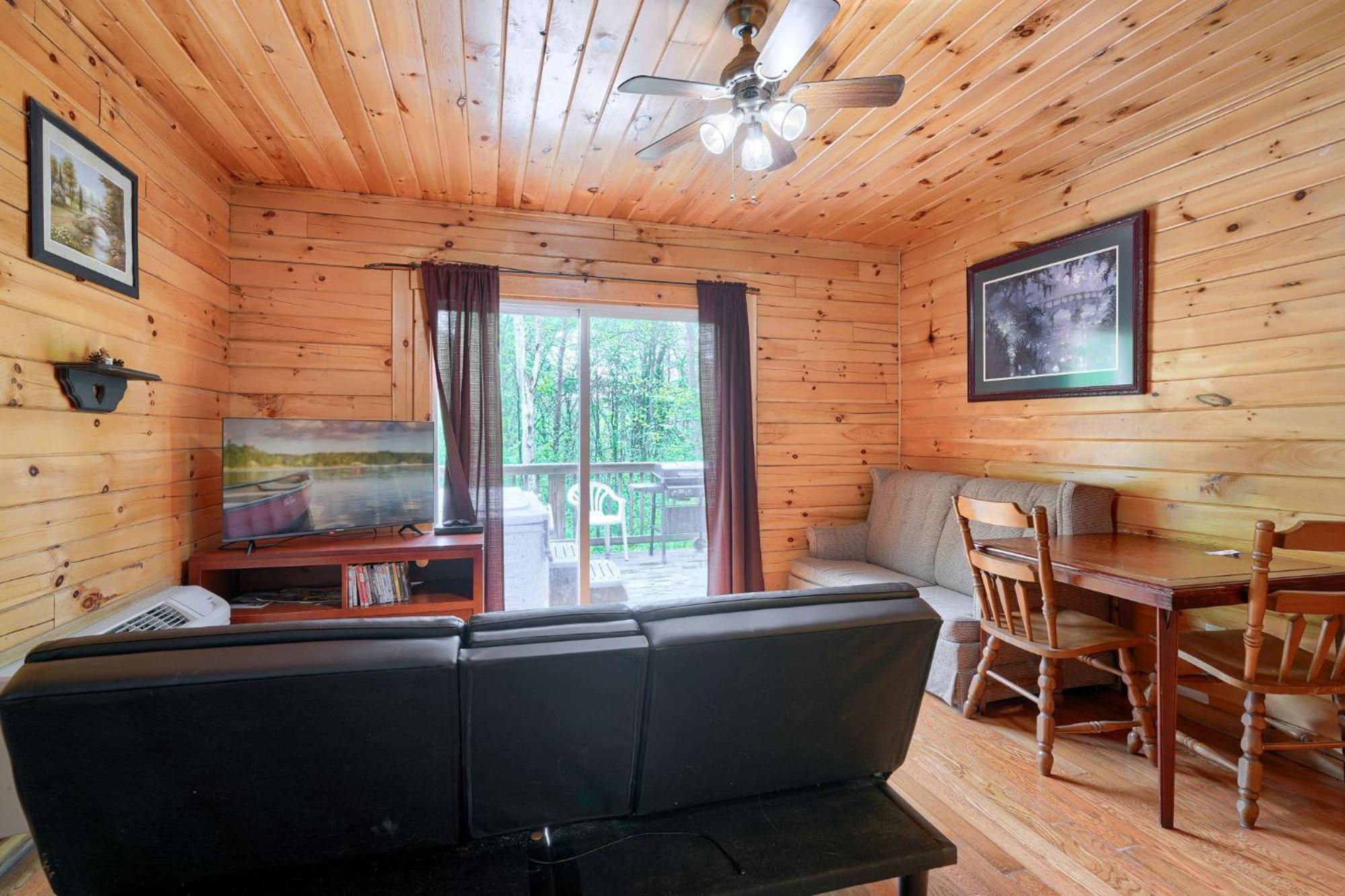 Blue Rose Cabins - Big Woody Cabin Logan Exterior foto